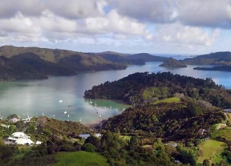 Whangaroa Lodge Motel Bagian luar foto