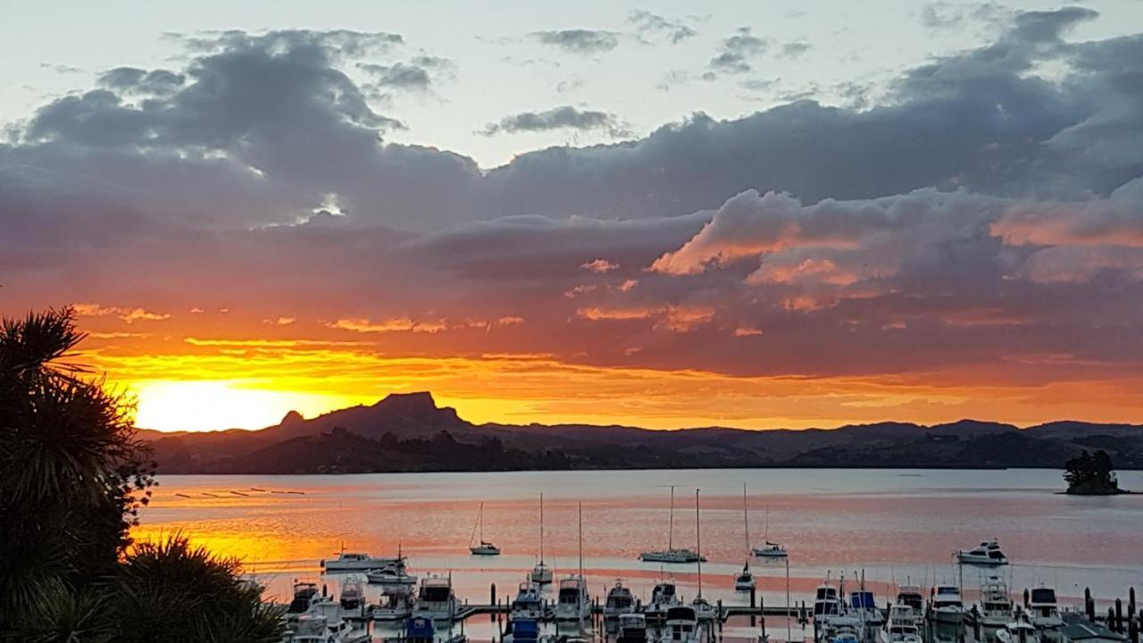 Whangaroa Lodge Motel Bagian luar foto